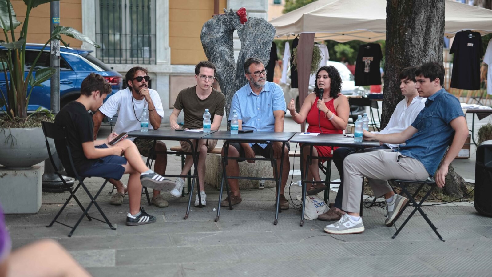 La tavola rotonda all'aperto del District Market 2026